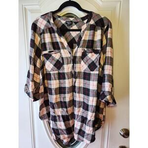 Torrid Size 2 Harper White and Black Check 3/4 sleeve Pullover Tunic Top Size 2X